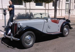 Illustration for article titled 1953 MG TD